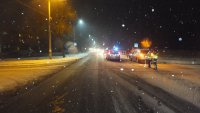 Policjanci na miejscu wypadku w Lisowie