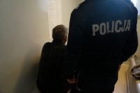 Zatrzymany mężczyzna w policyjnym areszcie