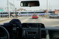 Policjanci obserwują kierowców w rejonie ulicy Częstochowskiej