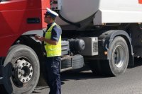 Kontrola drogowa ciężarówki